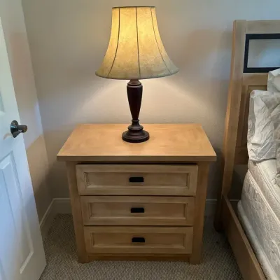 Magnussen Honey Colored Nightstand And Lamp