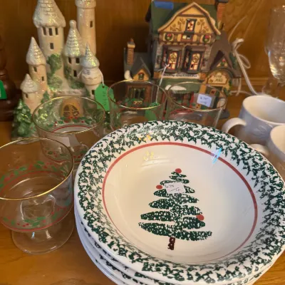 christmas bowls made in italy and decoratives