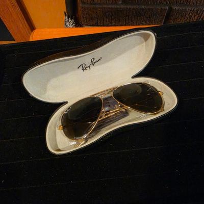 Sale Photo Thumbnail #48