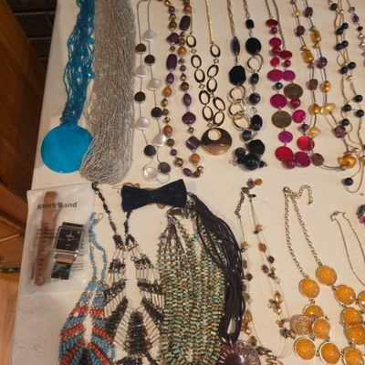 Sale Photo Thumbnail #50