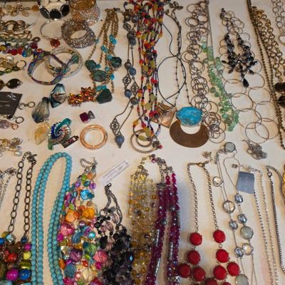 Sale Photo Thumbnail #52