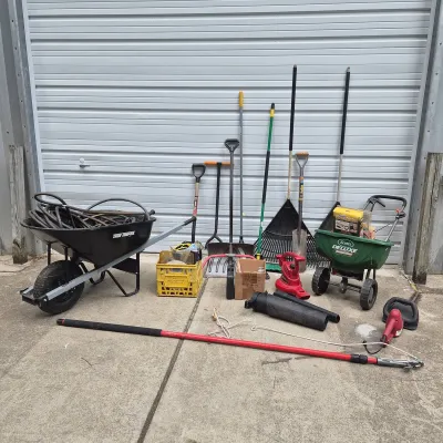Huge Handyman Lot!