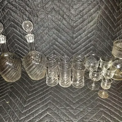 Vintage Swirl Crystal Bar Assorted Items Lot