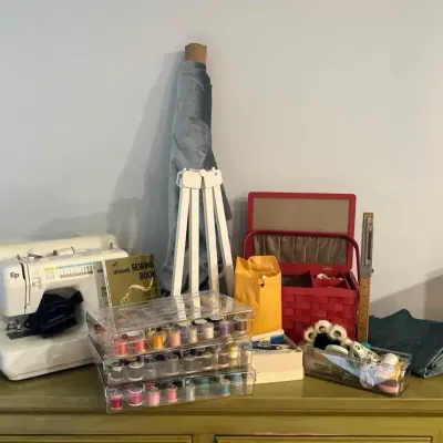 Sewing Machine And Accessories 