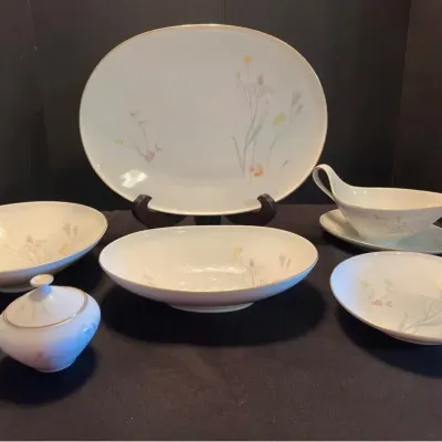 Heinrich & Co China - Collection Of Serving Pieces (6)