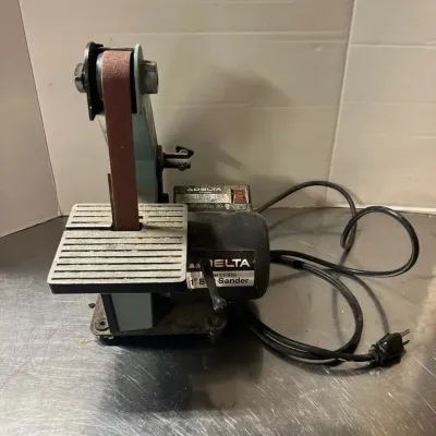 Delta 1” Belt Sander 