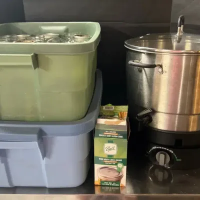 Bell Electric Water Bath Canner/Canning Jars And Accessories 