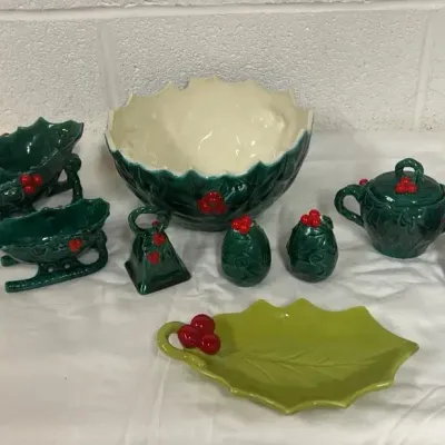 Ceramic Holly Berry Serving Pieces (9)