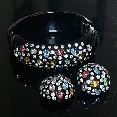 Weiss Black Thermoplastic Colored Rhinestone Clamper Bracelet and Earring Set