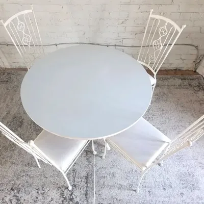 MCM White Laminated and Metal Dining Table With 4 Chairs