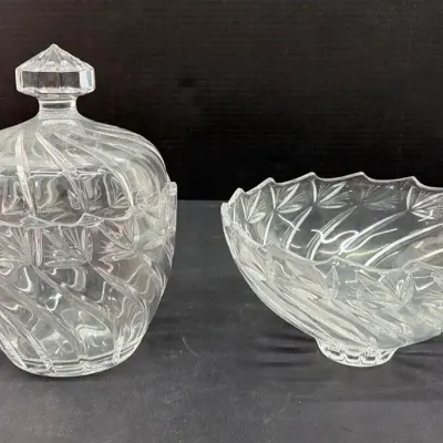 Decorative Glassware Bowl And Lidded Jar