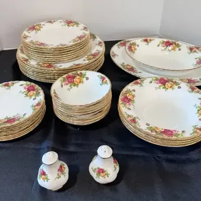 Royal Albert Old Country Roses Bone China 