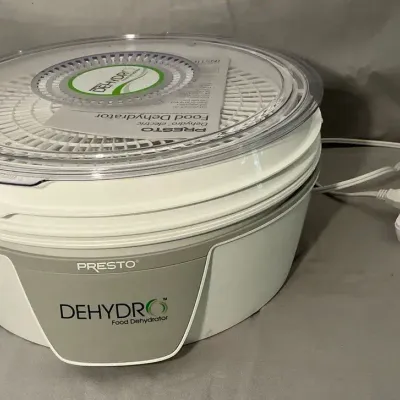 Presto Dehydro Electric Food Dehydrator