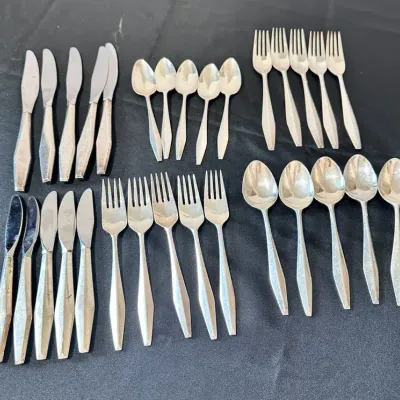 Sterling Silver Reed And Barton Diamanté Flatware For 5 