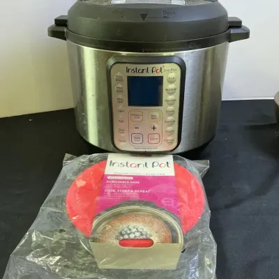 Instant Pot Duo Plus 60 Pressure Cooker 
