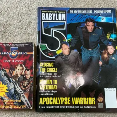 J. Michael Straczynski Signed Babylon 5 Magazine January 1999 with Novel