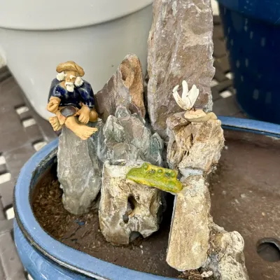 Lot Pot #37