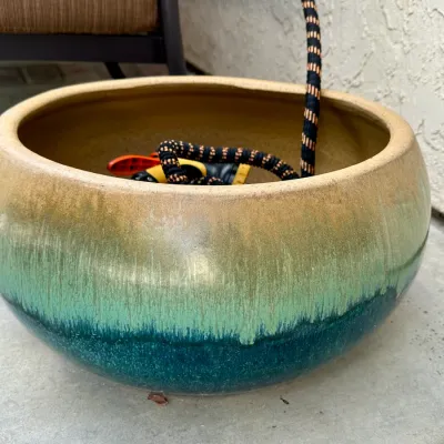 Ceramic Hose Reel Pot #32