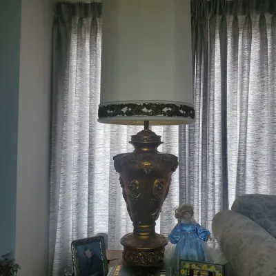 2 Gold leaf lamps 