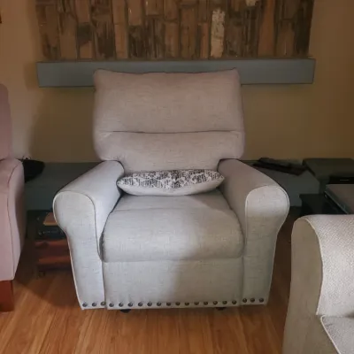 Reclining chair 