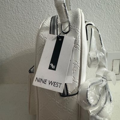 Purse
80