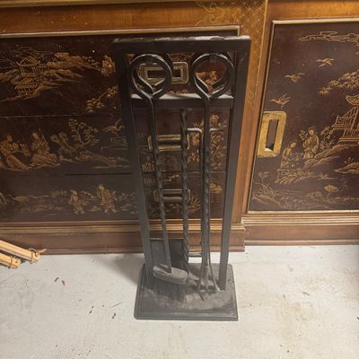 Fireplace
$100