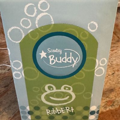 Scentsy
$40