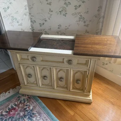 Dining room side table