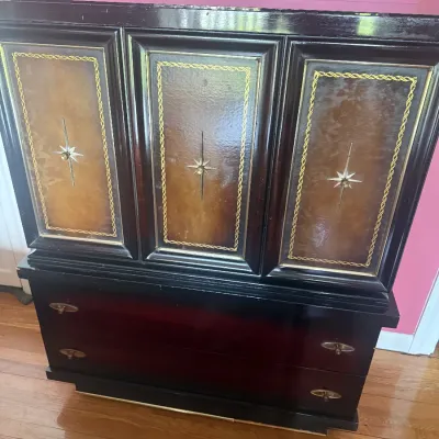 front dresser