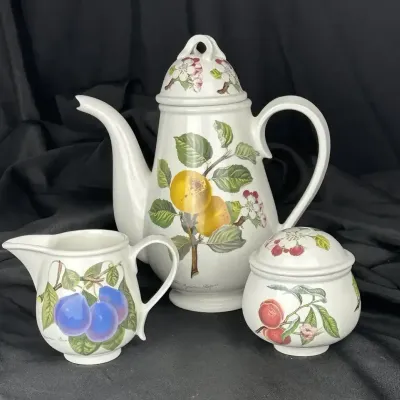 Portmeirion Pomona Botanical Illustration Tea Set