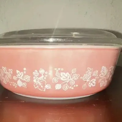 Vintage Pyrex "Pink Gooseberry"  Pattern Casserole Dish with Lid