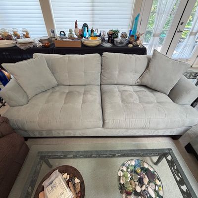 Sale Photo Thumbnail #127
