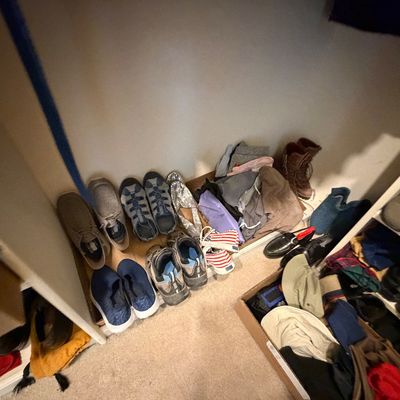 Sale Photo Thumbnail #381