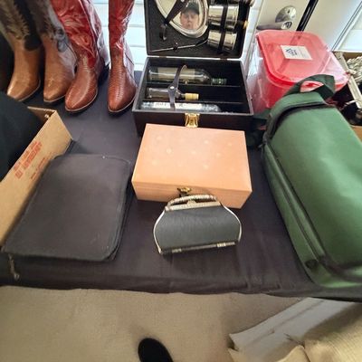 Sale Photo Thumbnail #339