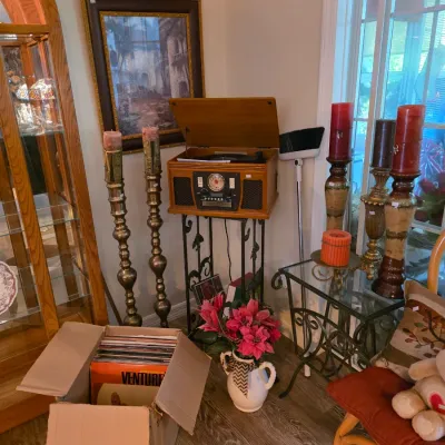 Estate sale photo