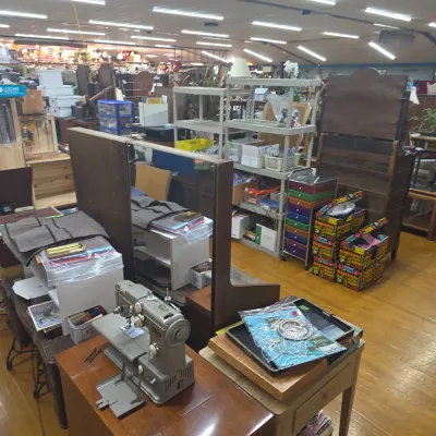 Sale Photo Thumbnail #46