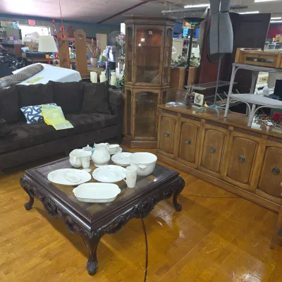 Sale Photo Thumbnail #43