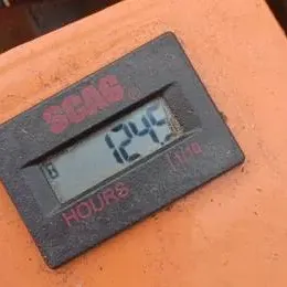 Sale Photo Thumbnail #3: SCAG 61 inch cut Zero turn mower