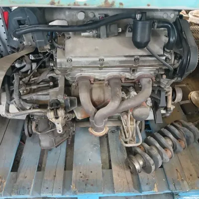 Sale Photo Thumbnail #86: Alfa Romeo V6 engine