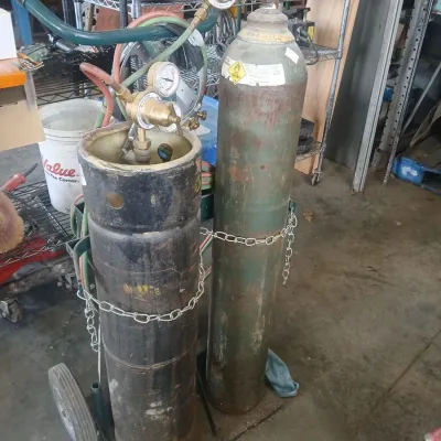 Sale Photo Thumbnail #85: Acetylene set
