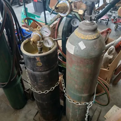 Sale Photo Thumbnail #87: Acetylene set