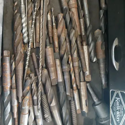 Sale Photo Thumbnail #100: Various Drill bits