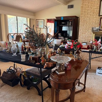 Estate sale photo