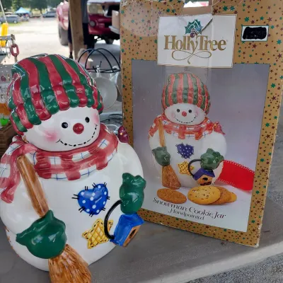 Sale Photo Thumbnail #189: Box and 2 PC Snowman Cookie Jar. Beautiful Cardinal, Craft Decorative Design.