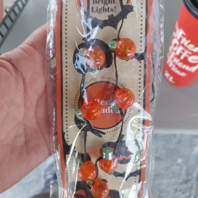 Sale Photo Thumbnail #197: Pumpkin Light Up Necklace