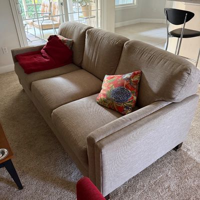 Sale Photo Thumbnail #163