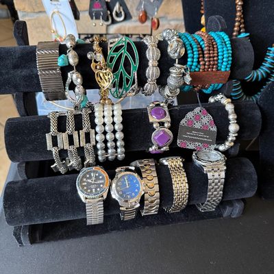 Sale Photo Thumbnail #187