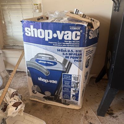 Sale Photo Thumbnail #161: Shop-Vac 14 Gallon 5.5 HP Wet/Dry Vacuum