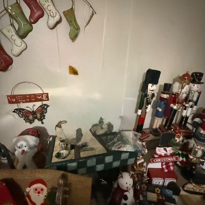 Sale Photo Thumbnail #33