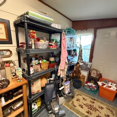 Sale Photo Thumbnail #173